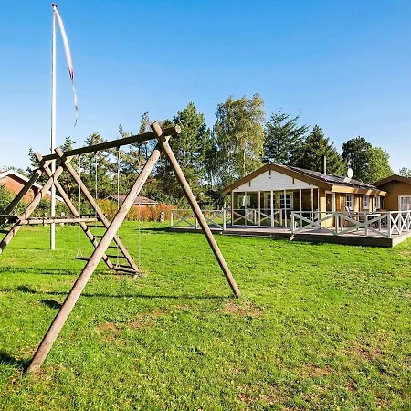 Three-bedroom Holiday In Orsted 12 Vakantiehuis Kare