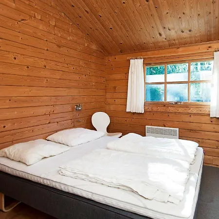 Three-bedroom Holiday In Orsted 12 Vakantiehuis Kare