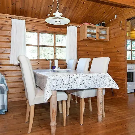 Three-bedroom Holiday In Orsted 12 * Kare