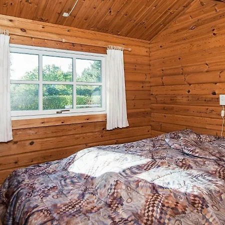 Three-bedroom Holiday In Orsted 12 * Kare