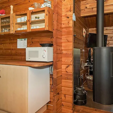 Three-bedroom Holiday In Orsted 12 Kare