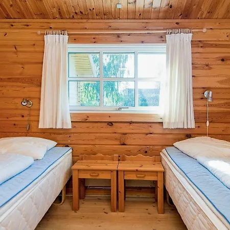 Three-bedroom Holiday In Orsted 12 Kare